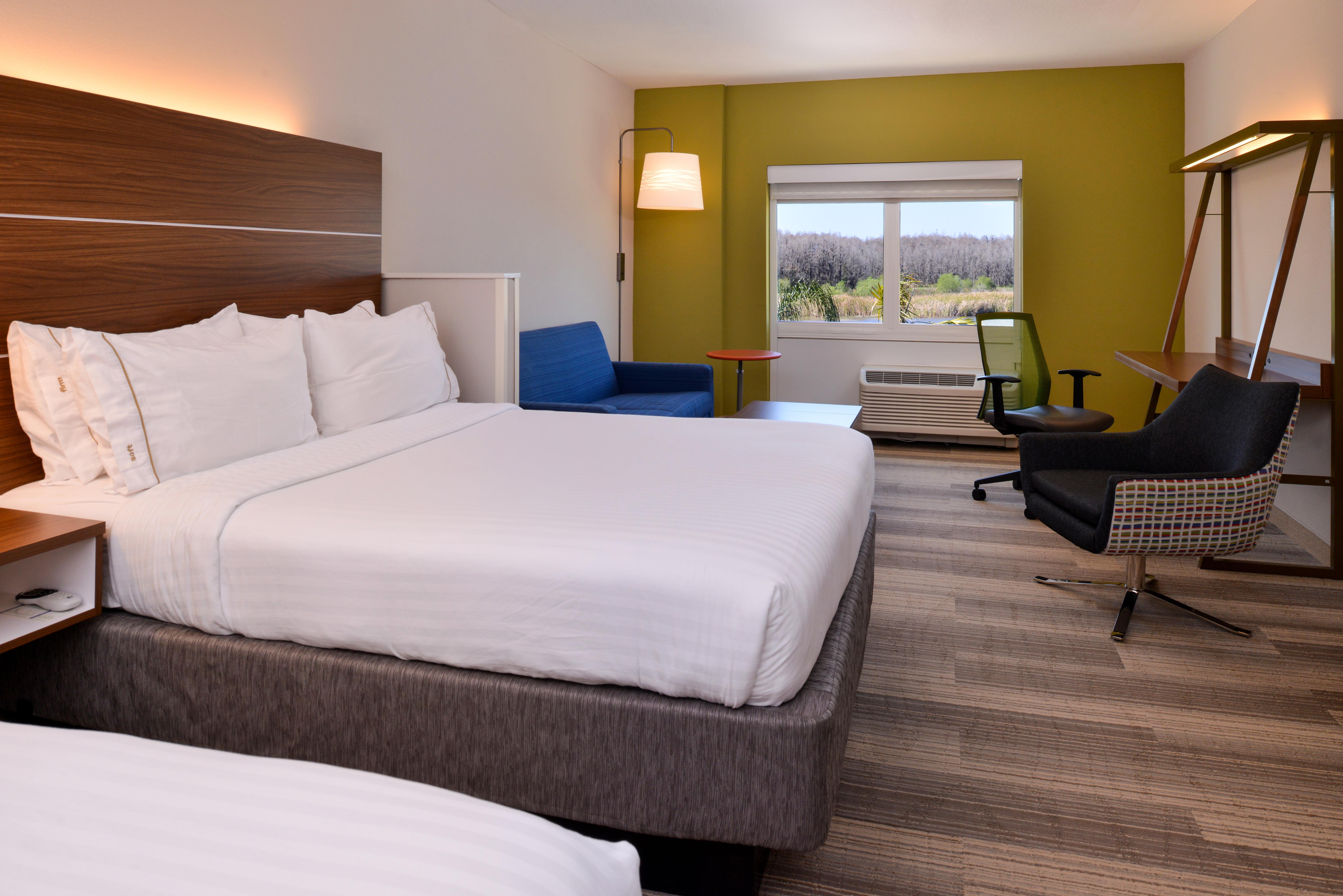 Holiday Inn Express & Suites Trinity By Ihg Bagian luar foto