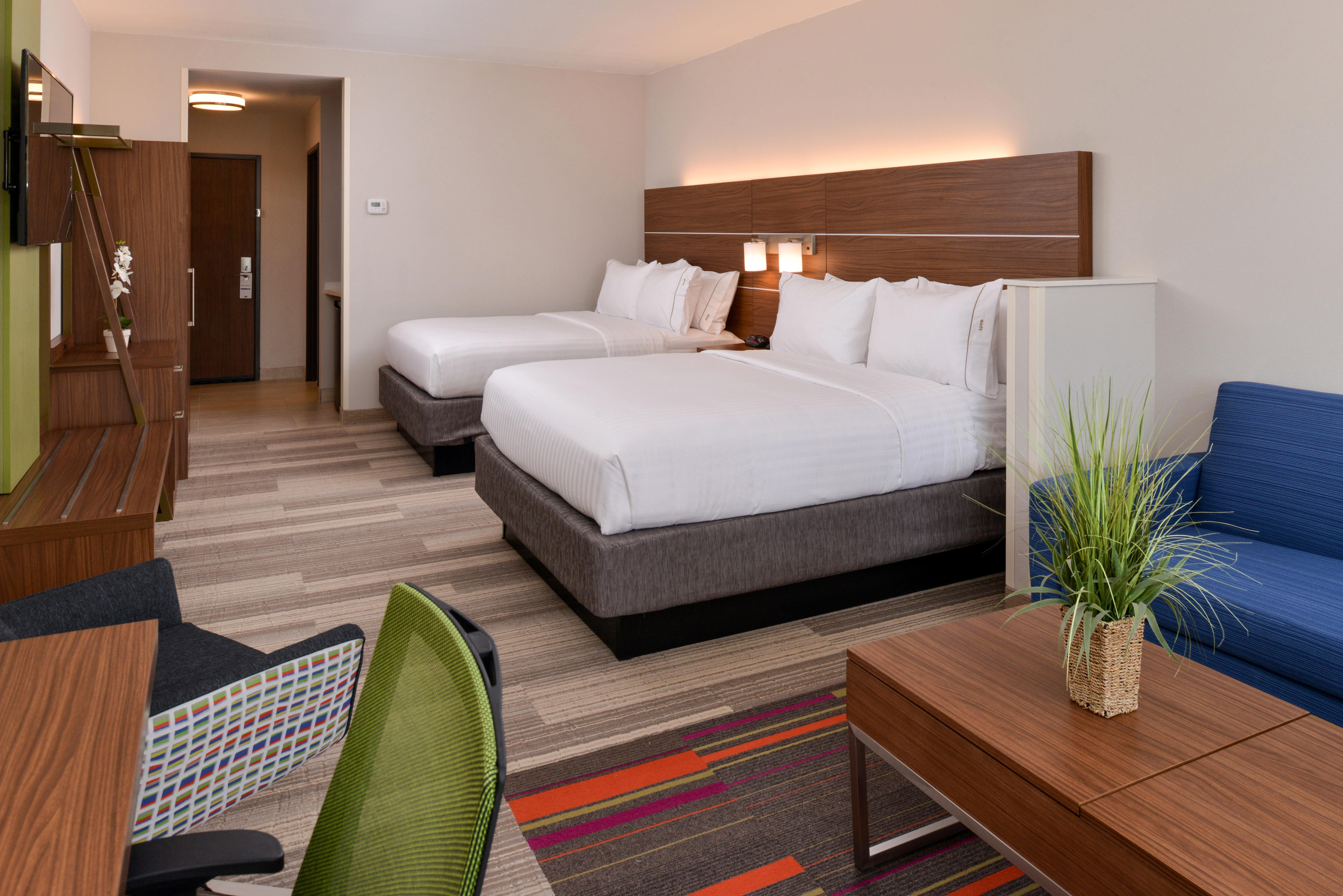 Holiday Inn Express & Suites Trinity By Ihg Bagian luar foto