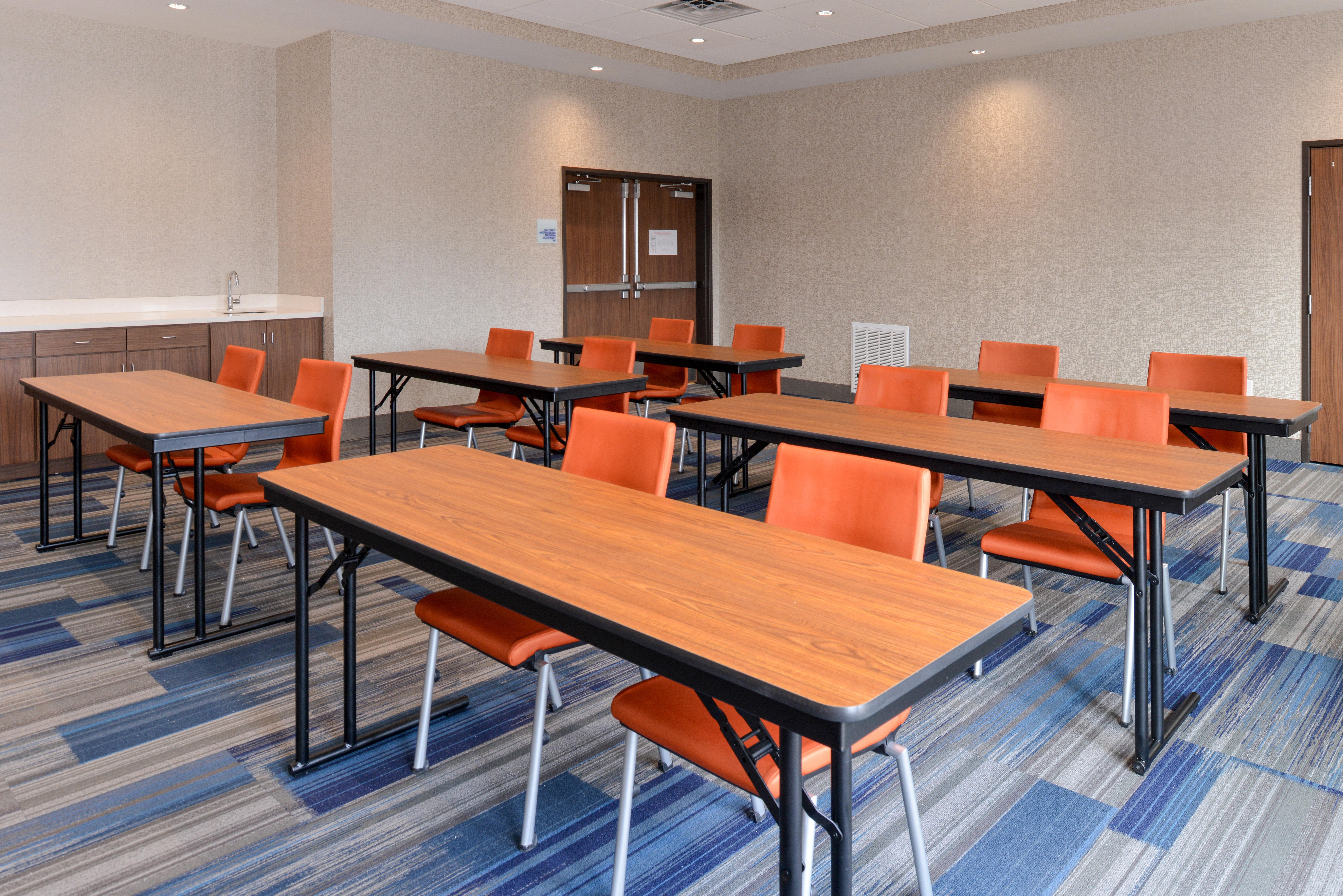 Holiday Inn Express & Suites Trinity By Ihg Bagian luar foto